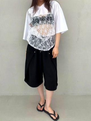 白色