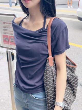 藏青色