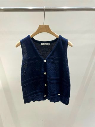 藏青色