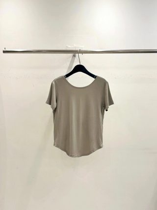 米色