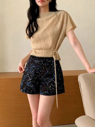 米色