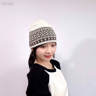 浅蓝色