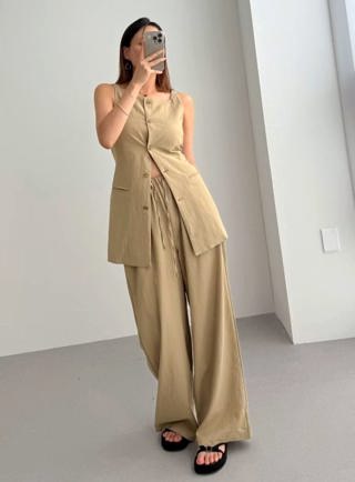 卡其色