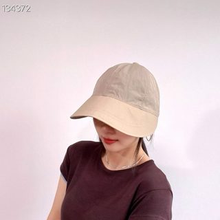 藏青色