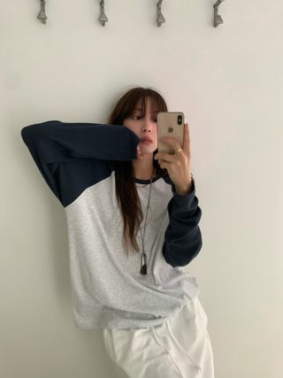藏青色