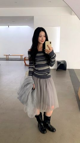 藏青色