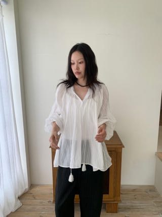 白色
