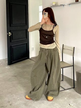 咖啡色