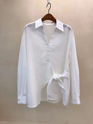 藏青色