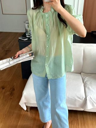 浅绿色
