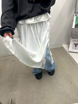 白色
