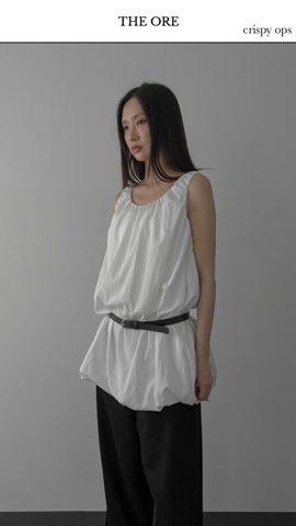 白色