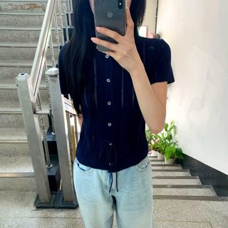 藏青色