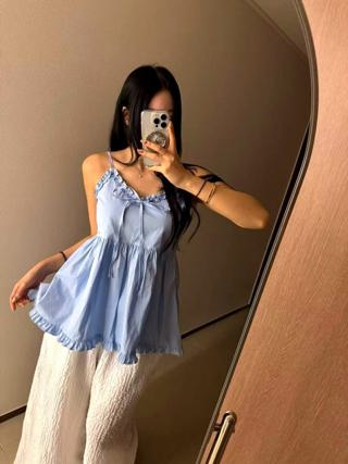 浅蓝色