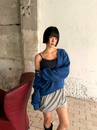 藏青色