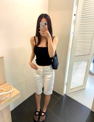 白色