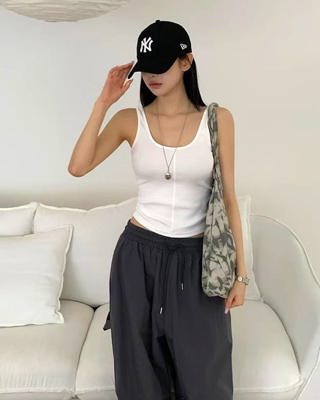 红色