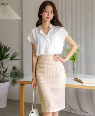 白色