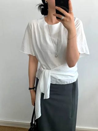 白色