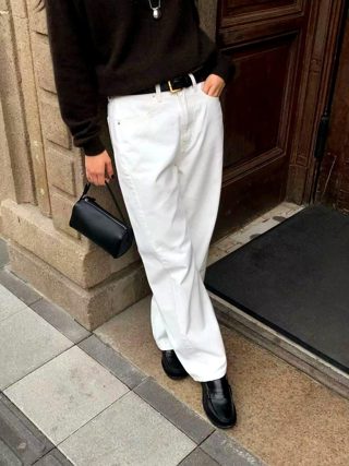 白色