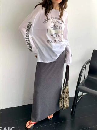 白色