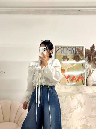 白色