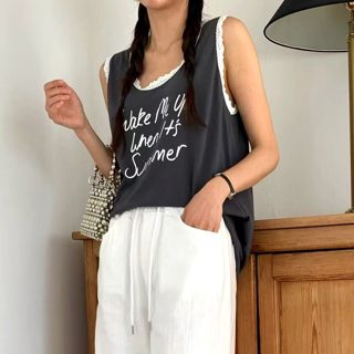 白色