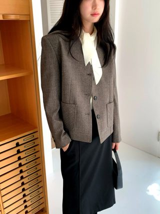 咖啡色