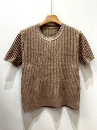 藏青色