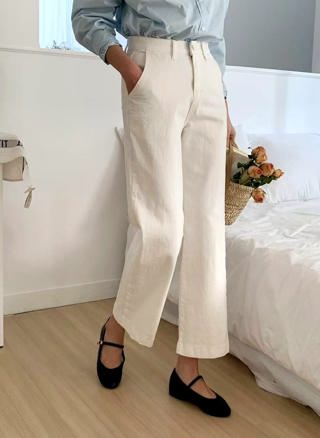 白色