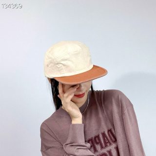 蓝色