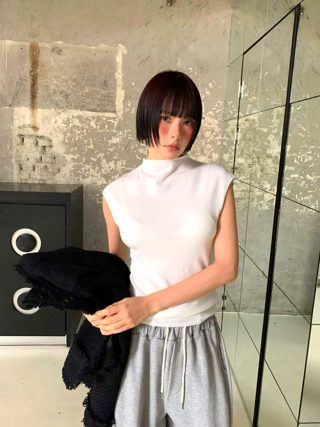 白色