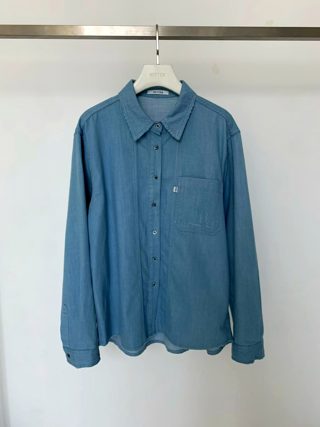 蓝色