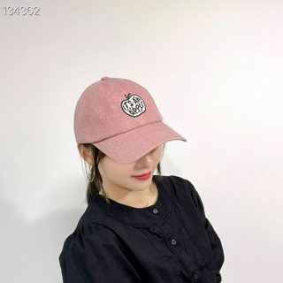 灰色