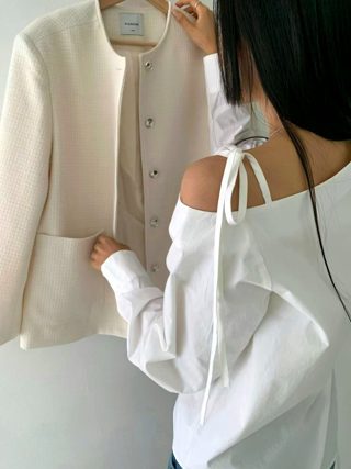 白色
