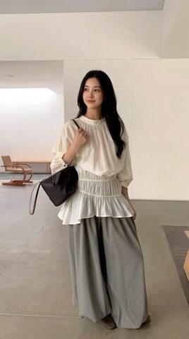 白色