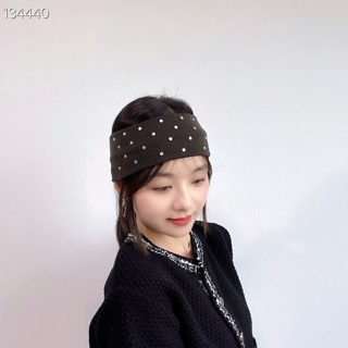 灰色