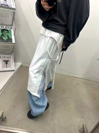 白色