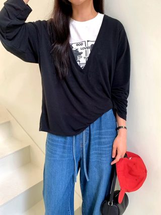 黑色