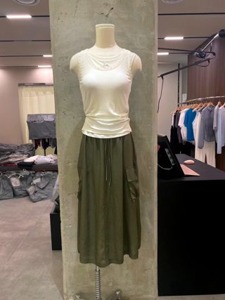 军绿色