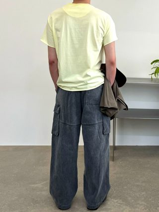 深灰