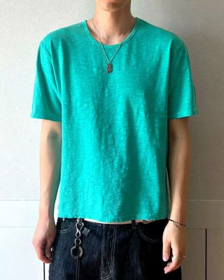 红色