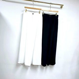 白色