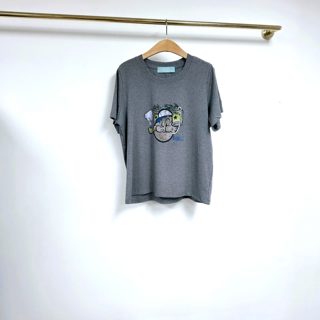 白色