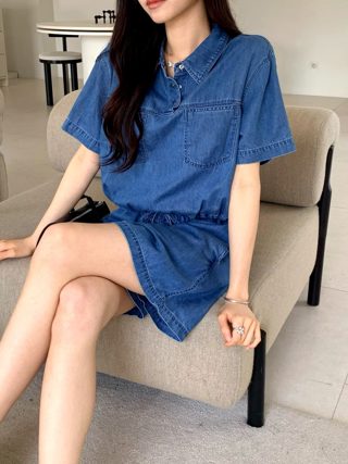 蓝色