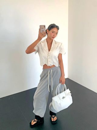 白色