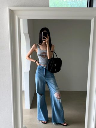 灰色