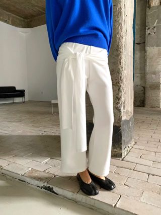 白色
