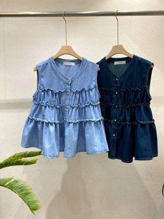 浅蓝色