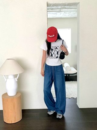 蓝色